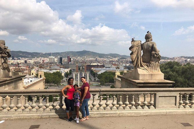 Barcelona Premium: Gothic, Montjuic, Sagrada Familia & Park Güell - Key highlights you will actually feel during the day