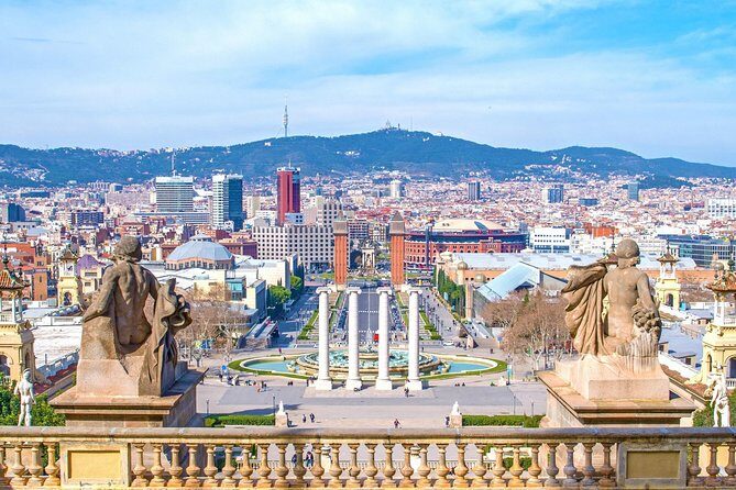Best of Barcelona: Sagrada Familia & Park Guell Tour with Pick-up - Entering Sagrada Familia: Why 1 Hour Can Feel Like a Sprint