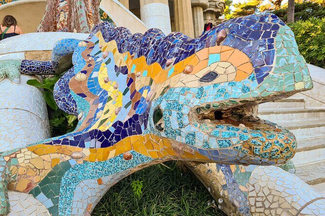 Sagrada Familia and Park Guell Guided Tour with Transport - Park Güell: Dragon Stairway, Rosary Pathway, and Panoramas